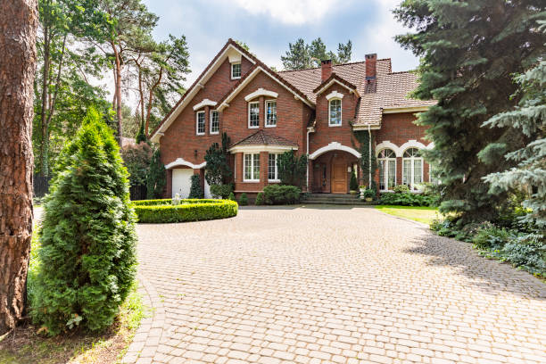 Best Custom Driveway Pavers  in Wollochet, WA